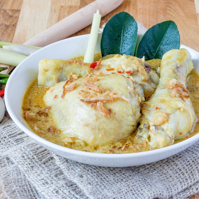 Resep Opor Ayam Kecombrang Istimewa